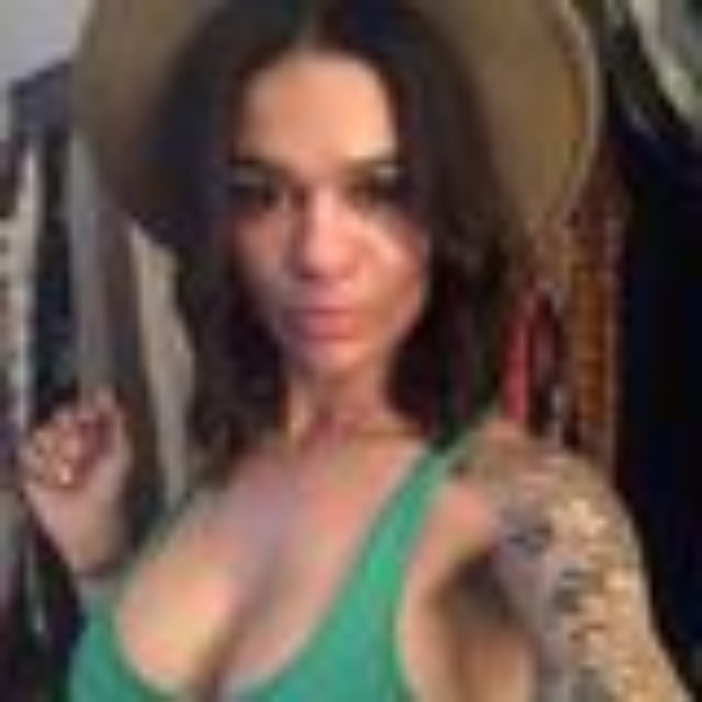 Meet your Posher, Joan